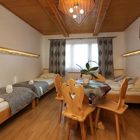 Homestay Malgosia Regionalna: Slope & Bania Thermal Baths Nearby